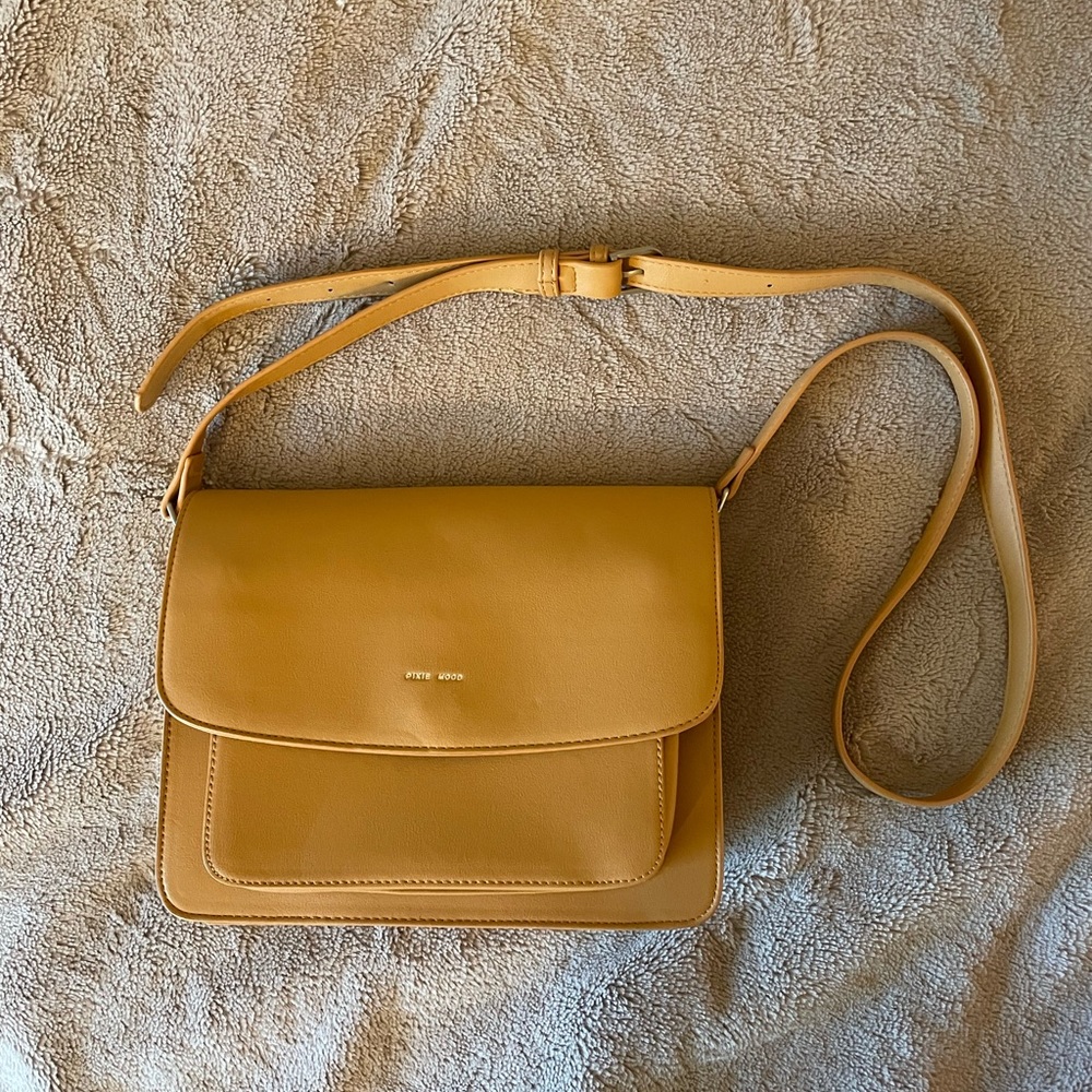 Pixie Mood Zoe Crossbody Bag